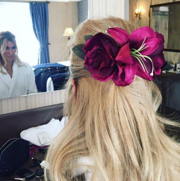 Çağla Şıkel hastaneye kaldırıldı 