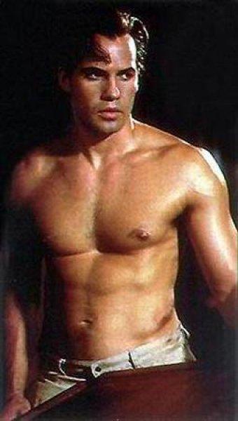 Ünlü oyuncu Billy Zane'nin değişimi hayranlarını üzdü 