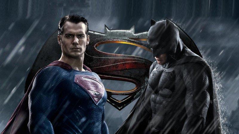 Batman Superman'e Karşı filminin prömiyeri yapıldı