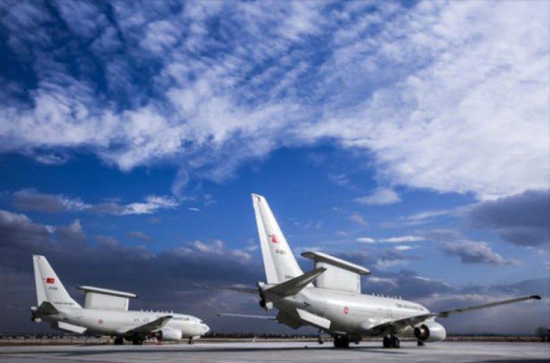 Türkiye'nin gökyüzündeki gözü: HİK Uçakları 