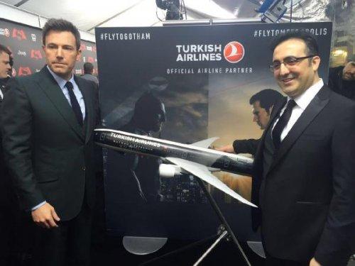 Batman Superman'e Karşı filminin prömiyeri yapıldı