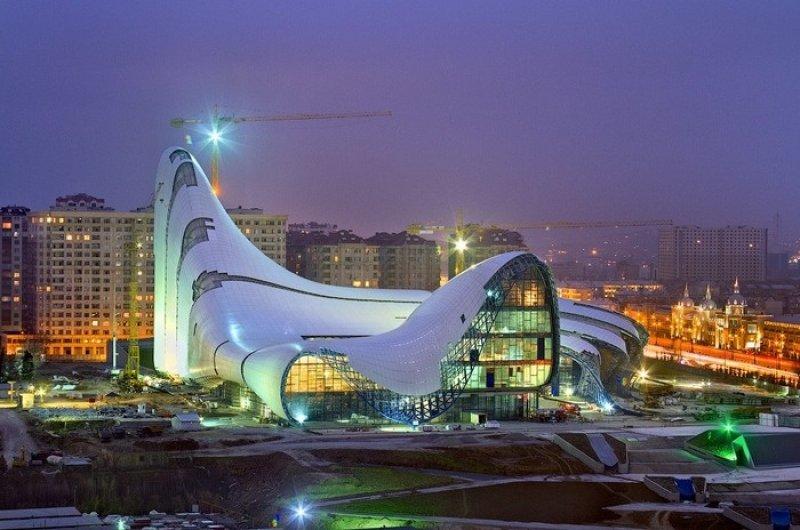 Dünyanın en güzel kültür merkezi: Haydar Aliyev 