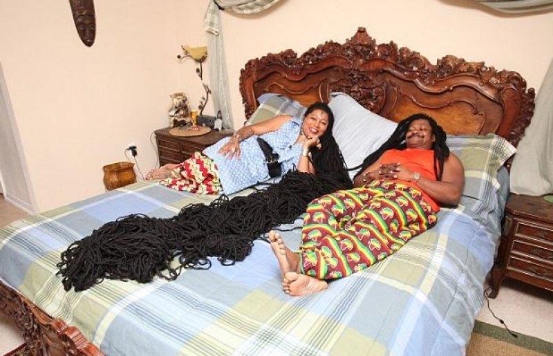 Dünyanın en uzun rasta saçlı kadını: Asha Mandela