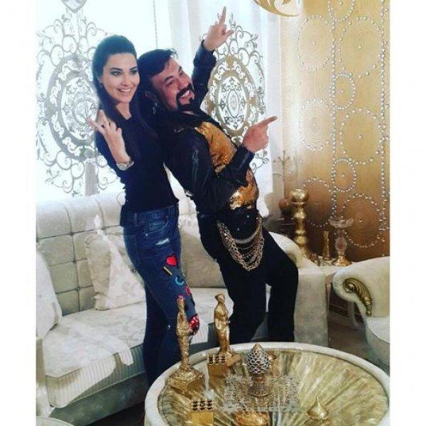 Kobra Murat evinin kapılarını açtı 