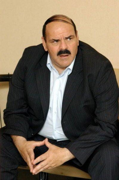 Usta oyuncu Rasim Öztekin 23 kilo verdi 