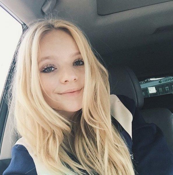 Liza Peskova'nın Instagram paylaşımlar - Resim 8