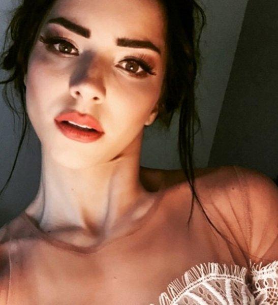 Merve Boluğur Sinem'in düğününe gitmeyecek 