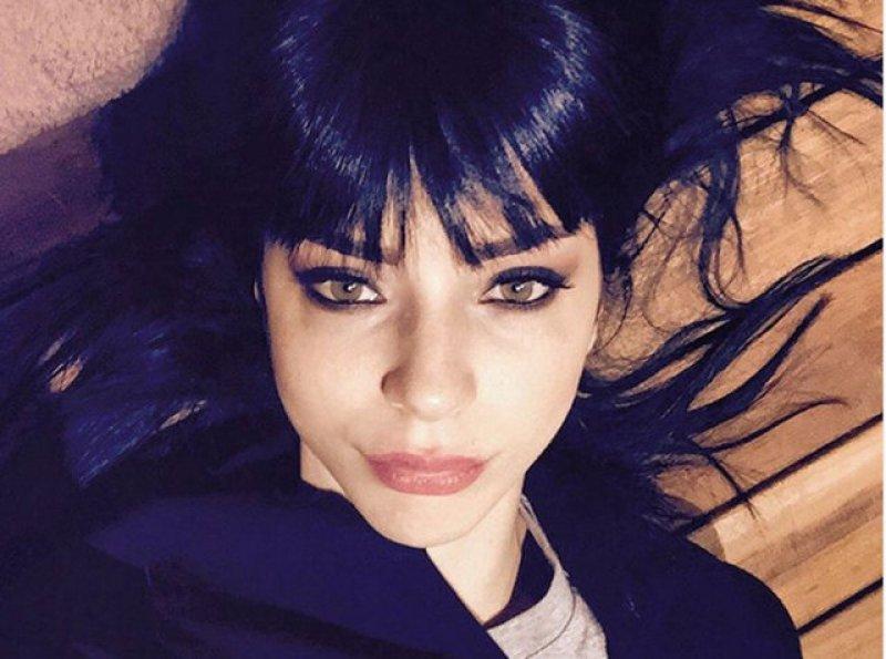 Merve Boluğur Sinem'in düğününe gitmeyecek 