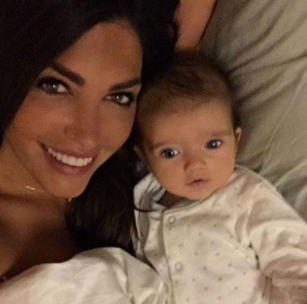 Yolanthe oğluyla bir örnek