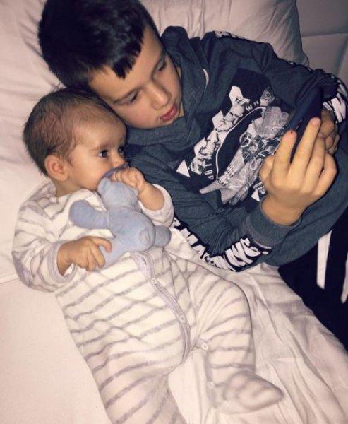 Yolanthe oğluyla bir örnek