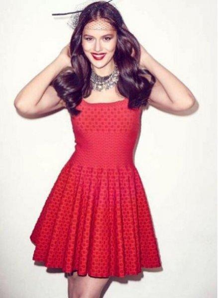 Fahriye Evcen gelinlik giydi