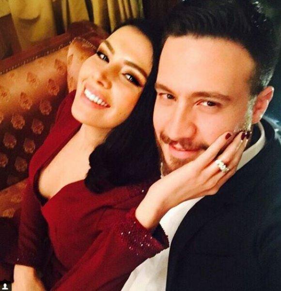 Güzel oyuncu Hatice Şendil'den mutluluk pozu