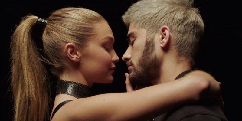 Gigi Hadid sevgilisiyle romantik pozlar verdi 