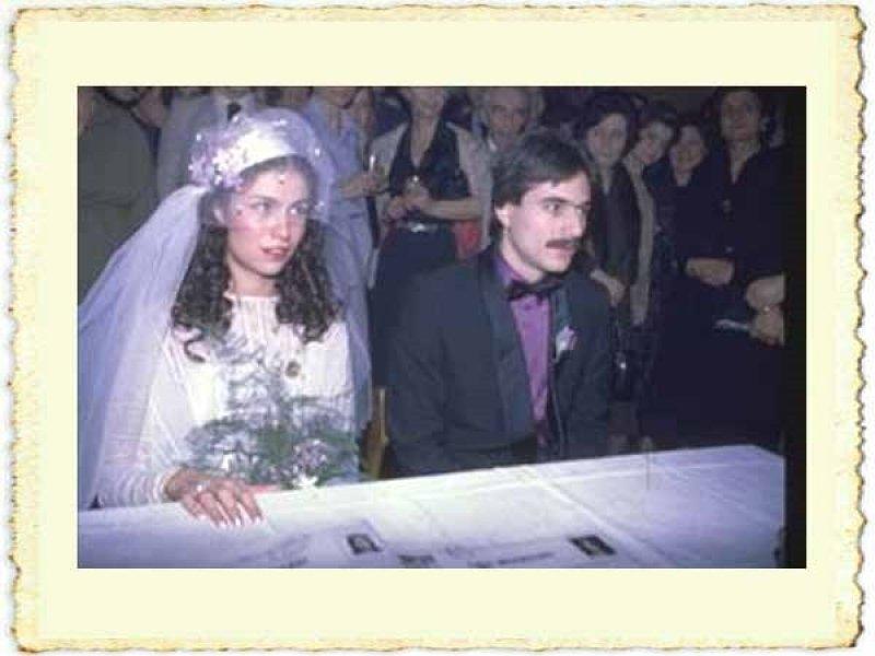 Ünlülerin az bilinen düğün fotoğrafları