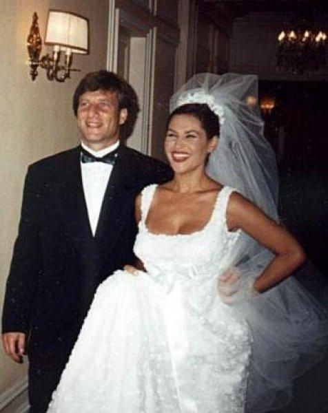 Ünlülerin az bilinen düğün fotoğrafları