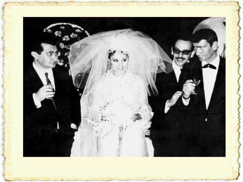 Ünlülerin az bilinen düğün fotoğrafları