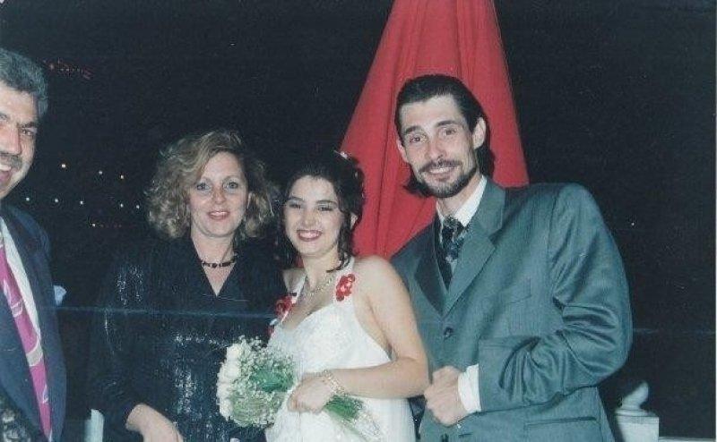 Ünlülerin az bilinen düğün fotoğrafları