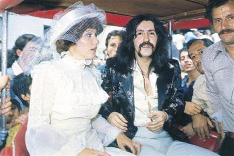 Ünlülerin az bilinen düğün fotoğrafları