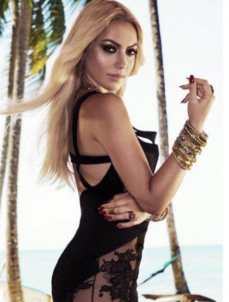 Hadise ve kız kardeşlerinin inanılmaz benzerliği