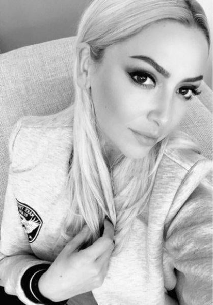 Hadise ve kız kardeşlerinin inanılmaz benzerliği