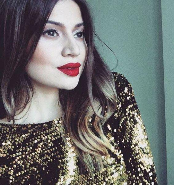 Hadise ve kız kardeşlerinin inanılmaz benzerliği