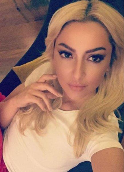 Hadise ve kız kardeşlerinin inanılmaz benzerliği