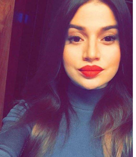 Hadise ve kız kardeşlerinin inanılmaz benzerliği