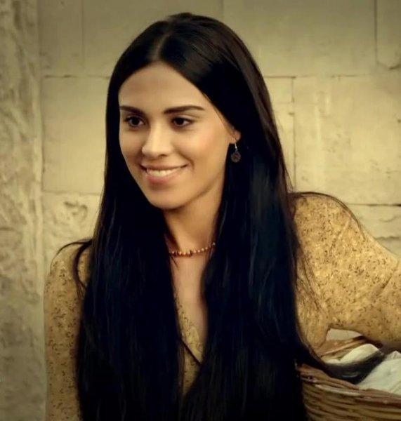 Caner Erkin'in yeni aşkı Şükran Ovalı