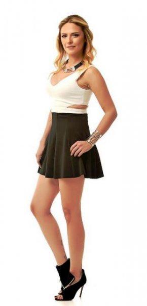 Sinem Öztürk sevgilisi Mustafa Uslu evli çıktı