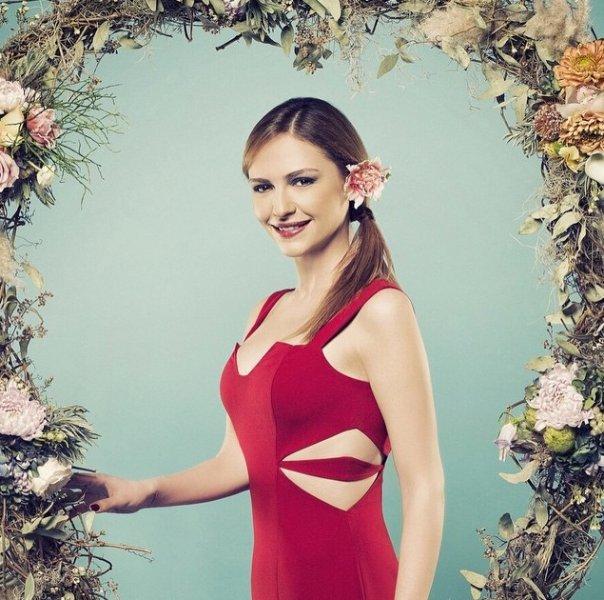 Sinem Öztürk sevgilisi Mustafa Uslu evli çıktı