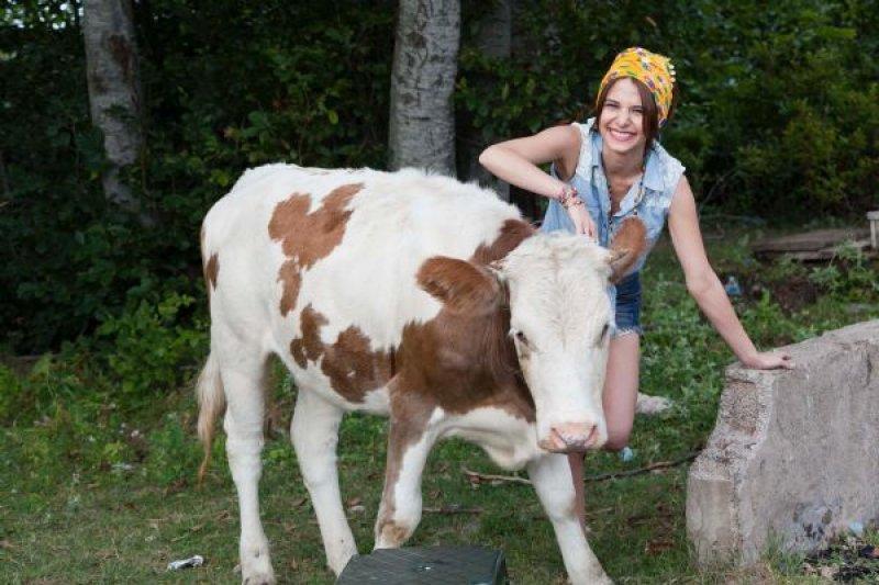 Keremcem'in sevgilisi Ezgi Asaroğlu