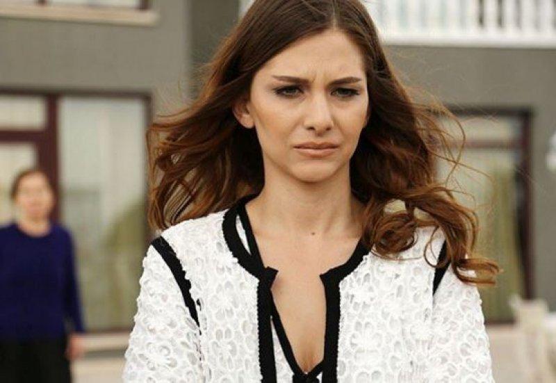 Keremcem'in sevgilisi Ezgi Asaroğlu