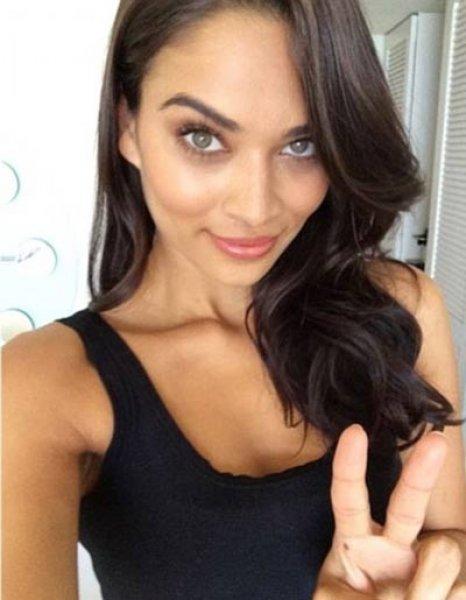 Shanina Shaik: Müslüman doğdum müslüman yetiştirildim