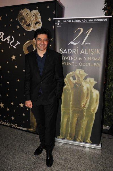 21. Sadri Alışık Tiyatro ve Sinema Ödülleri sahiplerini buldu 