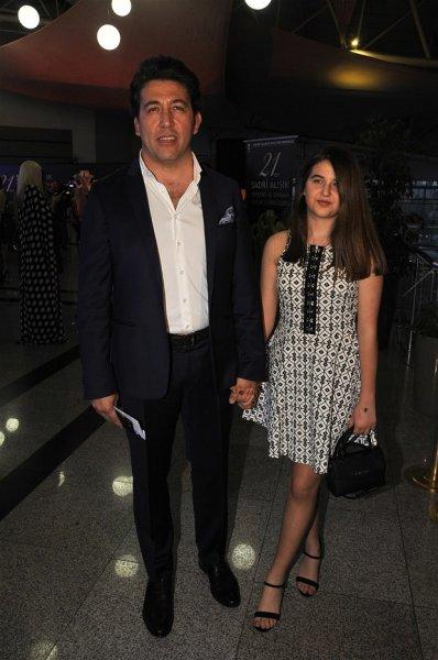 21. Sadri Alışık Tiyatro ve Sinema Ödülleri sahiplerini buldu 