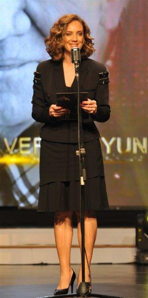 21. Sadri Alışık Tiyatro ve Sinema Ödülleri sahiplerini buldu 