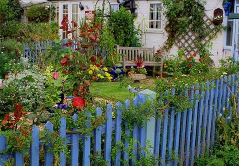 Yeni trend bambu bahçe çiti 