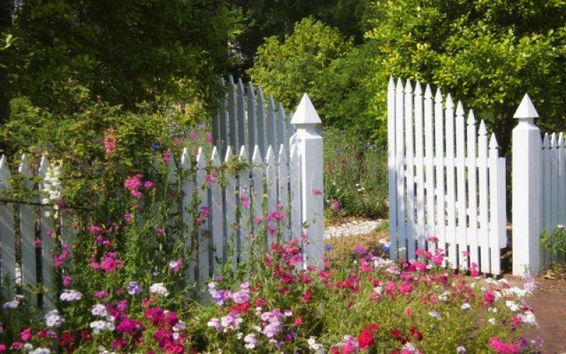 Yeni trend bambu bahçe çiti 