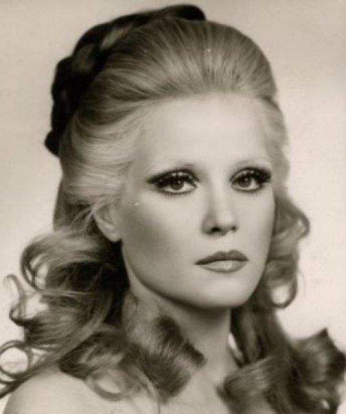 En çok nikah masasına oturan ünlü isimler