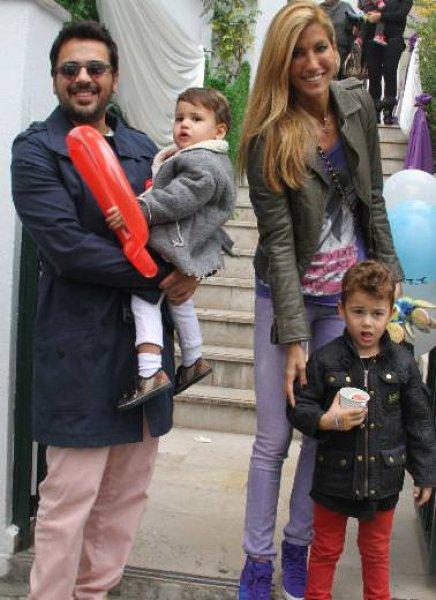 Çağla Şıkel oğullarıyla Anneler Günü'nü kutladı