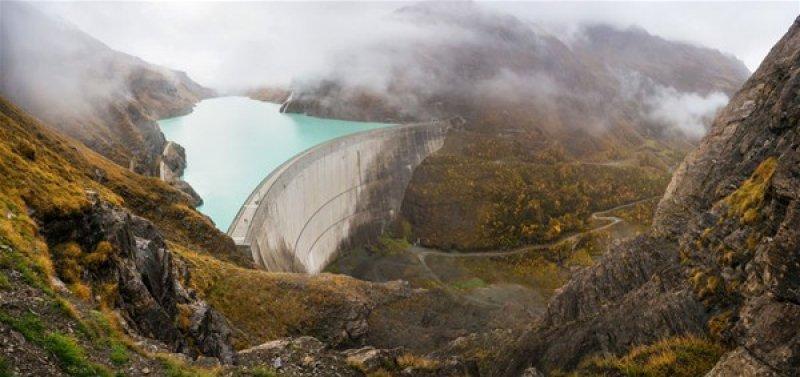 İsviçre'nin Mauvoisin Barajından muhteşem manzara 