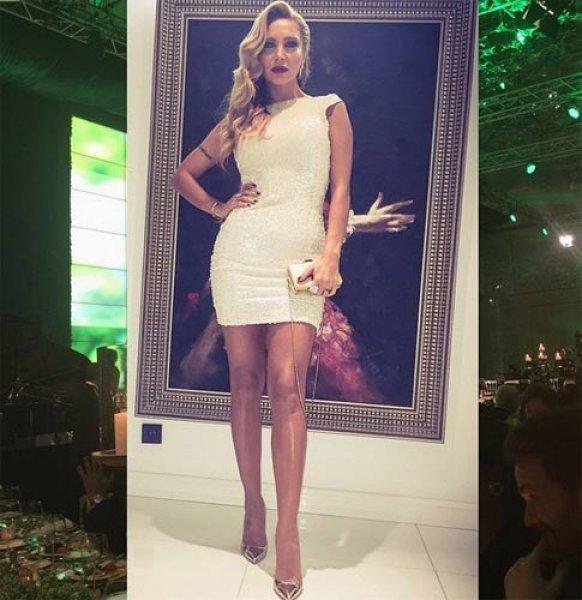 Işıl Reçber kızıyla podyumda 