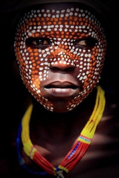 Etiyopya'nın cesur Hamar kabilesi kadınları