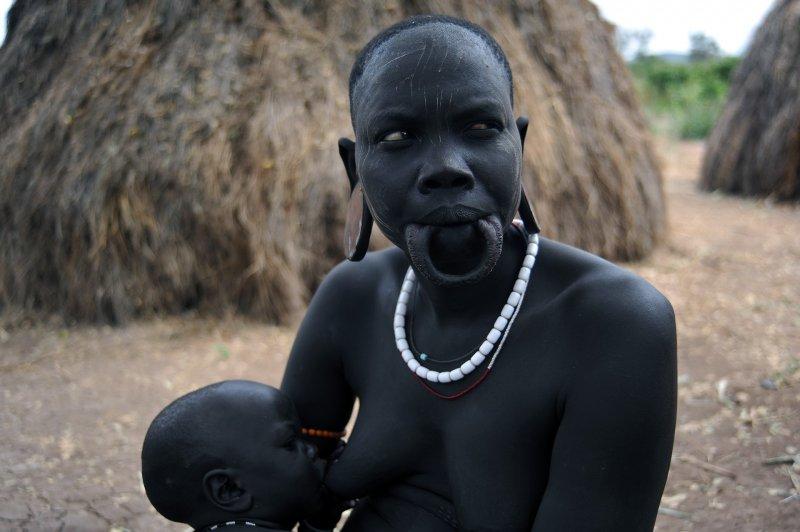 Etiyopya'nın cesur Hamar kabilesi kadınları