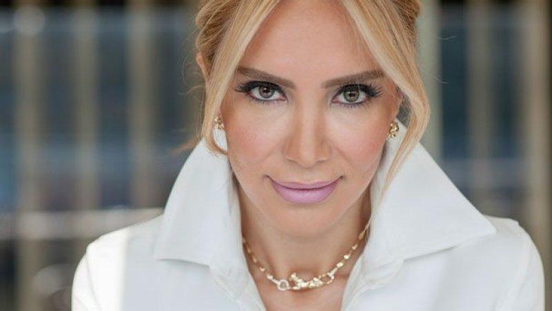 Işıl Reçber kızıyla podyumda 