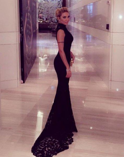 Işıl Reçber kızıyla podyumda 