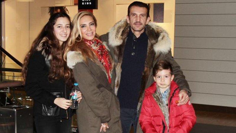 Işıl Reçber kızıyla podyumda 