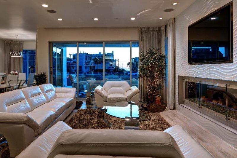 Van Damme'ın evi Ice Cube'a satıldı