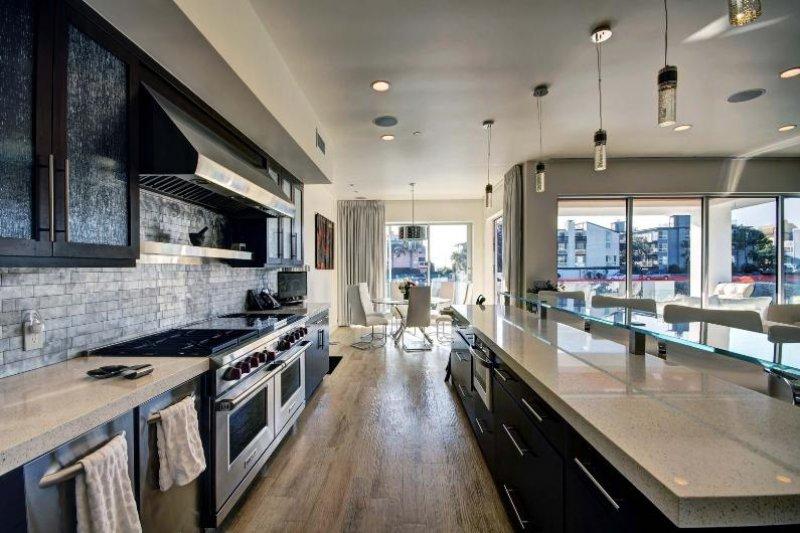 Van Damme'ın evi Ice Cube'a satıldı