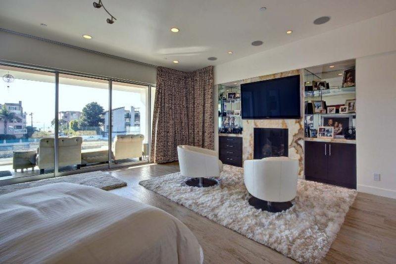 Van Damme'ın evi Ice Cube'a satıldı